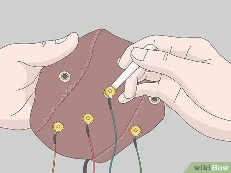 Image titled Clean EEG Electrodes Step 1