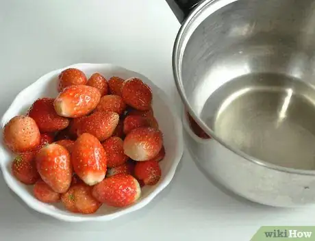 Image titled Make Strawberry Sorbet Step 2