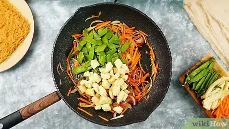 Image titled Make Vegan Chow Mein Step 4