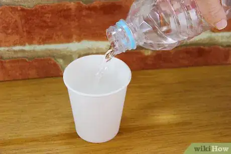 Image titled Make Watercolors Using Magic Markers Step 4