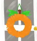 Make a Pumpkin Wreath