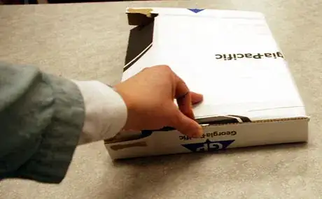 Image titled Tape flaps together at sides.