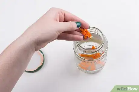 Image titled Make Calendula Oil Step 5