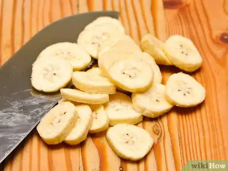 Image titled Dehydrate Bananas Step 22
