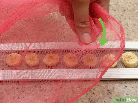 Image titled Dehydrate Bananas Step 33