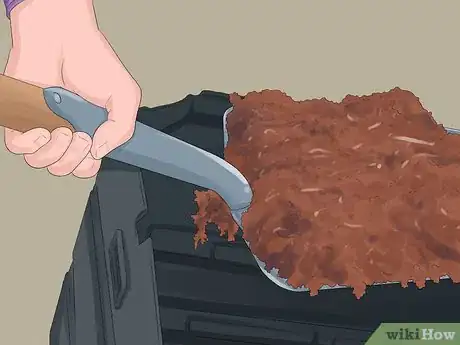 Image titled Fertilize Daffodils Step 5