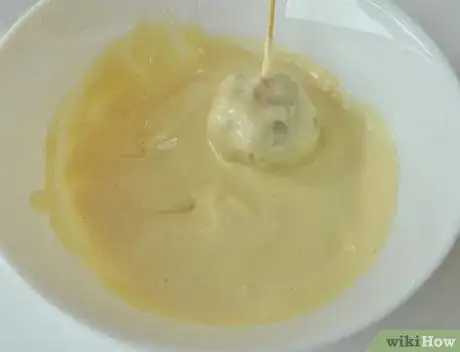 Image titled Make Cake Pops Without Sticks Step 16