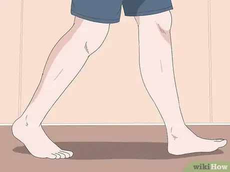 Image titled Reduce Knee Pain While Walking Step 1