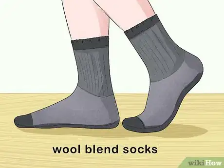 Image titled Jog in Cold Weather Step 7