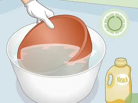 Image titled Decorate Clay Pots Step 3