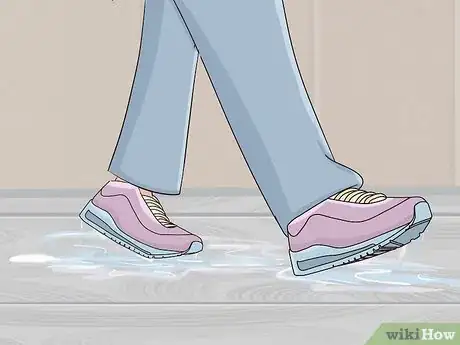 Image titled Prevent Wrist Sprains Step 2