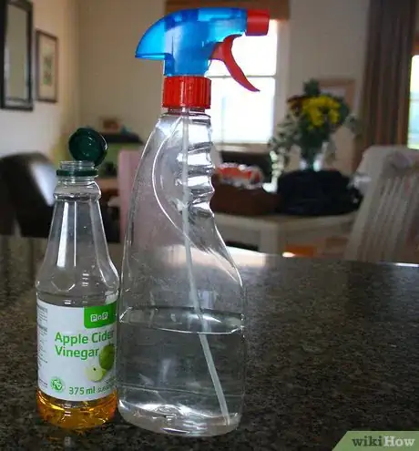 Image titled Mix vinegar and water Step 1