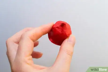 Image titled Make Roses out of Fondant Step 5