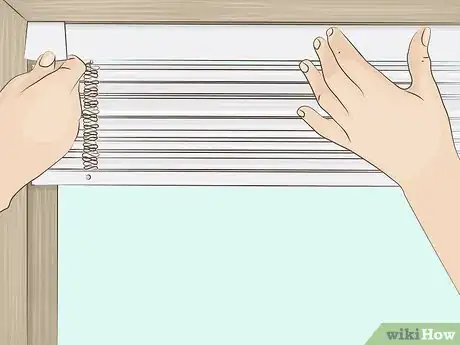 Image titled Remove Mini Blinds Step 6