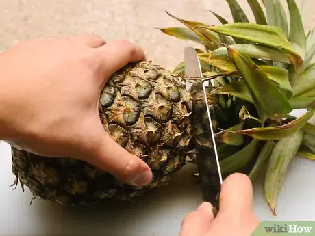 Image titled Make Pineapple Juice Step 2