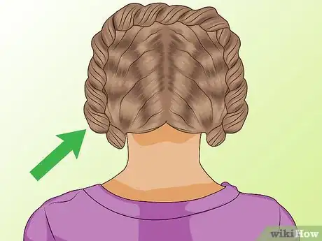 Image titled Get Beachy Waves Without Salt Step 13