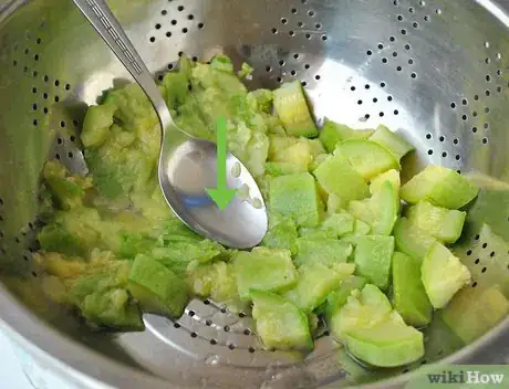 Image titled Make Skinny Guacamole Step 2