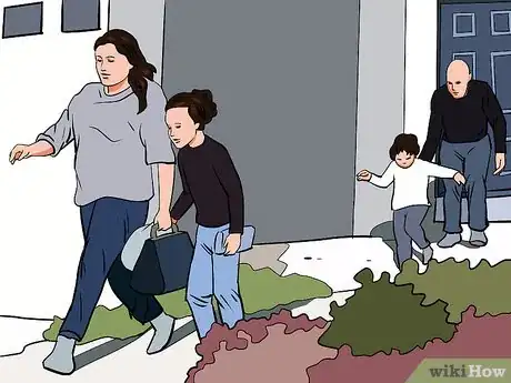 Image titled Decide Whether It Is Safe to Escape During a Fire Step 3
