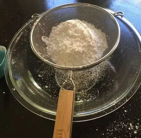 Image titled Sift sugar.jpeg