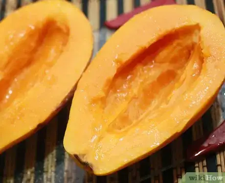 Image titled Eat Papayas Step 6