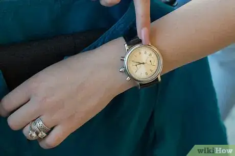 Image titled Make Your Clothes Smell Good Overnight Step 2