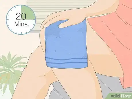 Image titled Keep Your Knees Warm in Winter Step 2