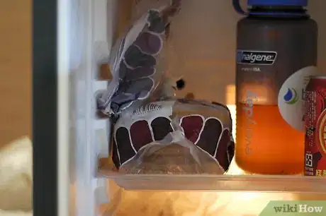 Image titled Store Bread Step 2