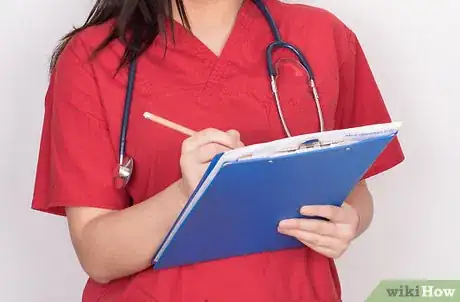 Image titled Make Your Eyelashes Grow Step 3