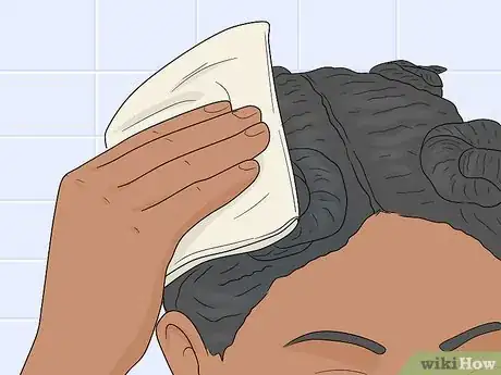 Image titled Air Dry Hair Without Frizz Step 17