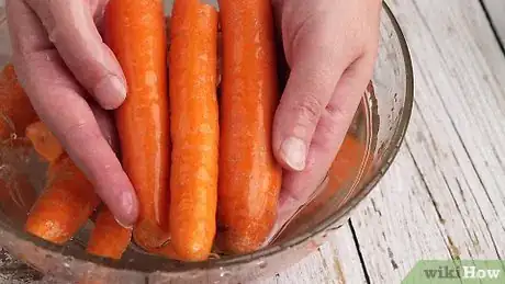 Image titled Blanch Carrots Step 1