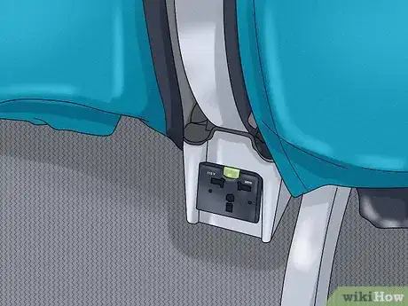 Image titled Fly United Airlines Step 26