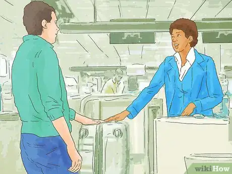 Image titled Become an Airline Gate Agent Step 1