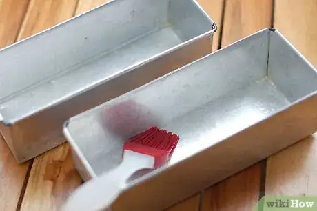 Image titled Make Battenburg Cake Step 4