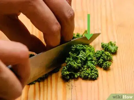 Image titled Preserve Fresh Parsley Step 3