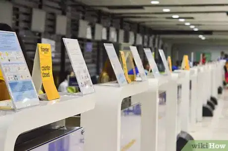 Image titled Get Through an Airport Step 5