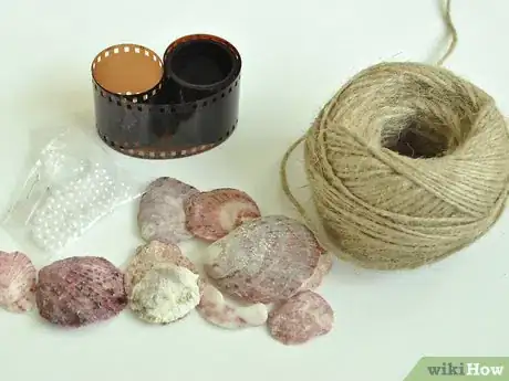 Image titled Cut and Decorate a Wine Bottle Step 9