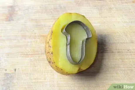 Image titled Make Stamped Wrapping Paper Step 2