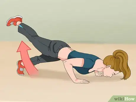 Image titled Do Renegade Rows Step 10