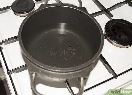 Image titled Dye Your Hair with Powdered Drink Mix Step 2