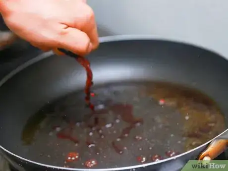 Image titled Make Brown Gravy Step 12