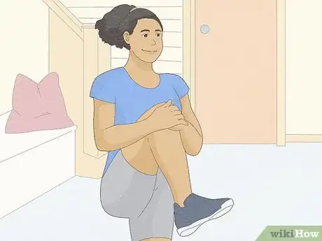 Image titled Keep Your Knees Warm in Winter Step 6