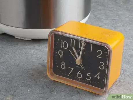 Image titled Make Crockpot Cocktails Step 16