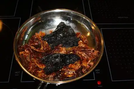 Image titled Toasting chilis