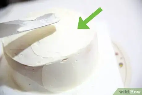 Image titled Roll Fondant Step 11