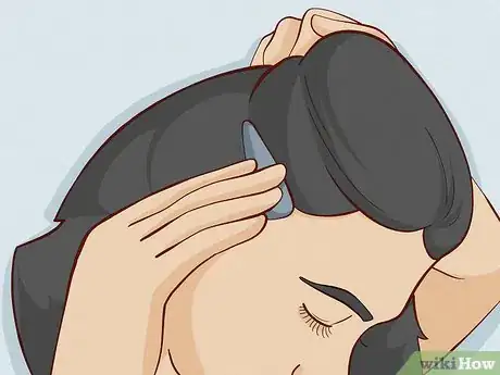 Image titled Do a Quiff for Women Step 3