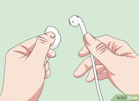 Image titled Clean Your iPod Earbuds Step 16