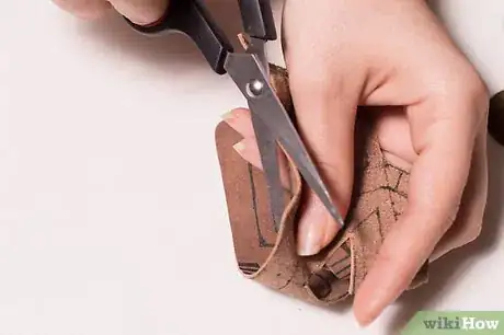 Image titled Make Spiked Gauntlets Step 6