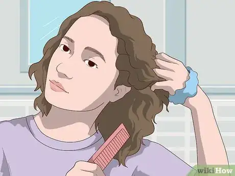 Image titled Curl Bobbed Hair Step 21.jpeg