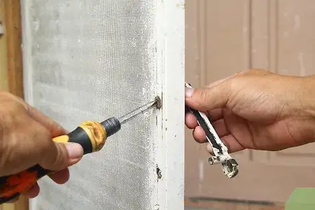 Image titled Use Chalk Paint Step 3