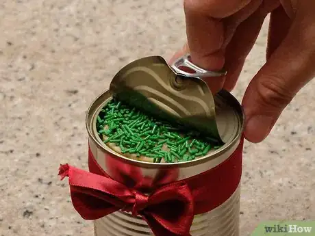 Image titled Make Cake in a Can Step 21